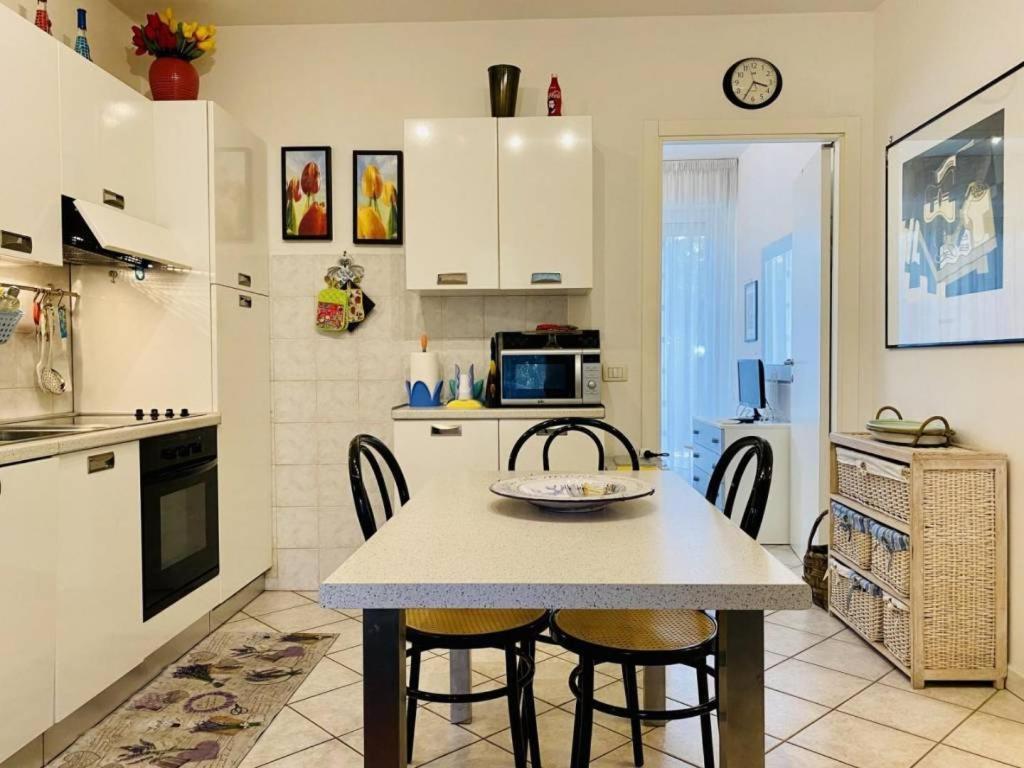 Residence Apuamare Pietrasanta Ngoại thất bức ảnh