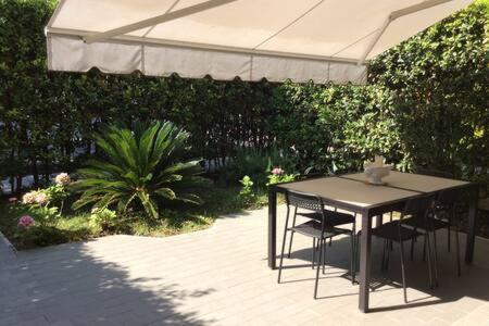 Residence Apuamare Pietrasanta Ngoại thất bức ảnh